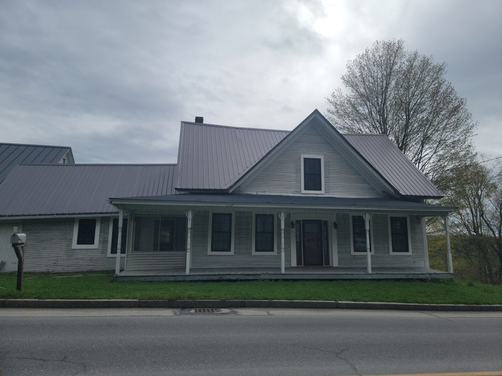 Cedar Knoll vinyl siding- Fern with PVC