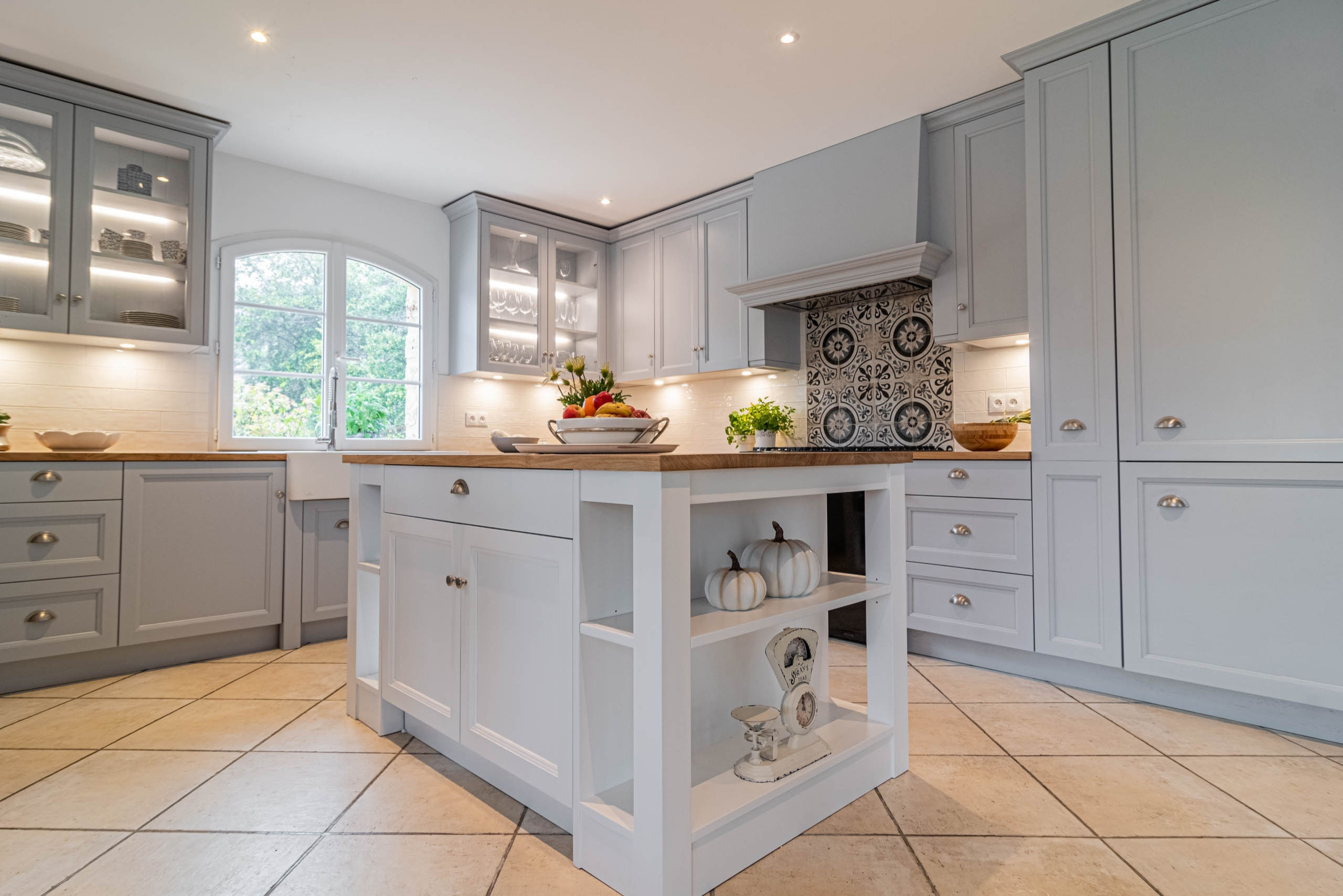 Création d'une cuisine de 50m² en bois
