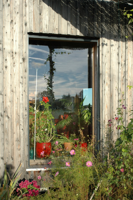 yourte en bois contemporary-exterior
