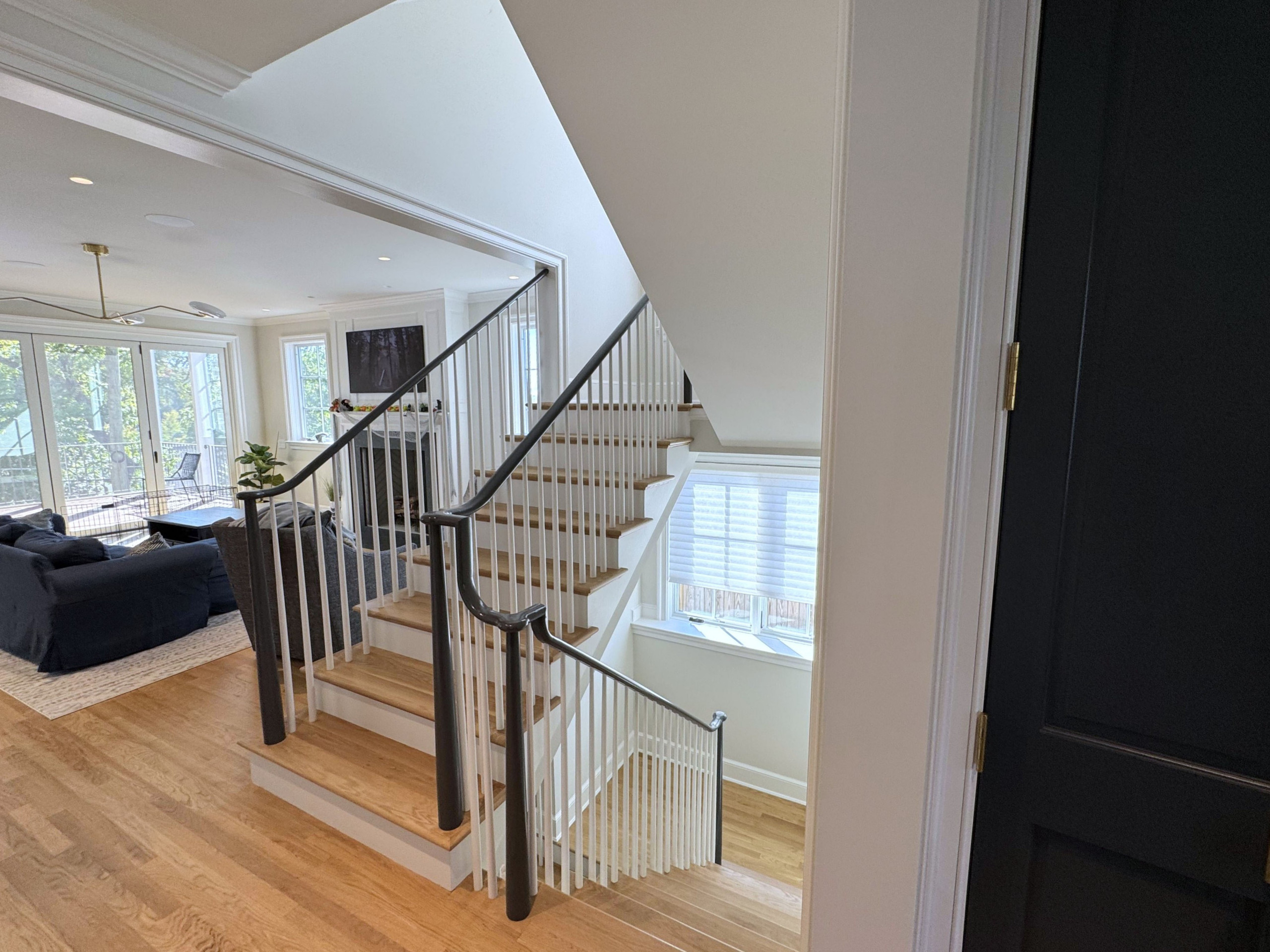142_Airy Staircase with Over the Post Balustrade, Arlington, VA