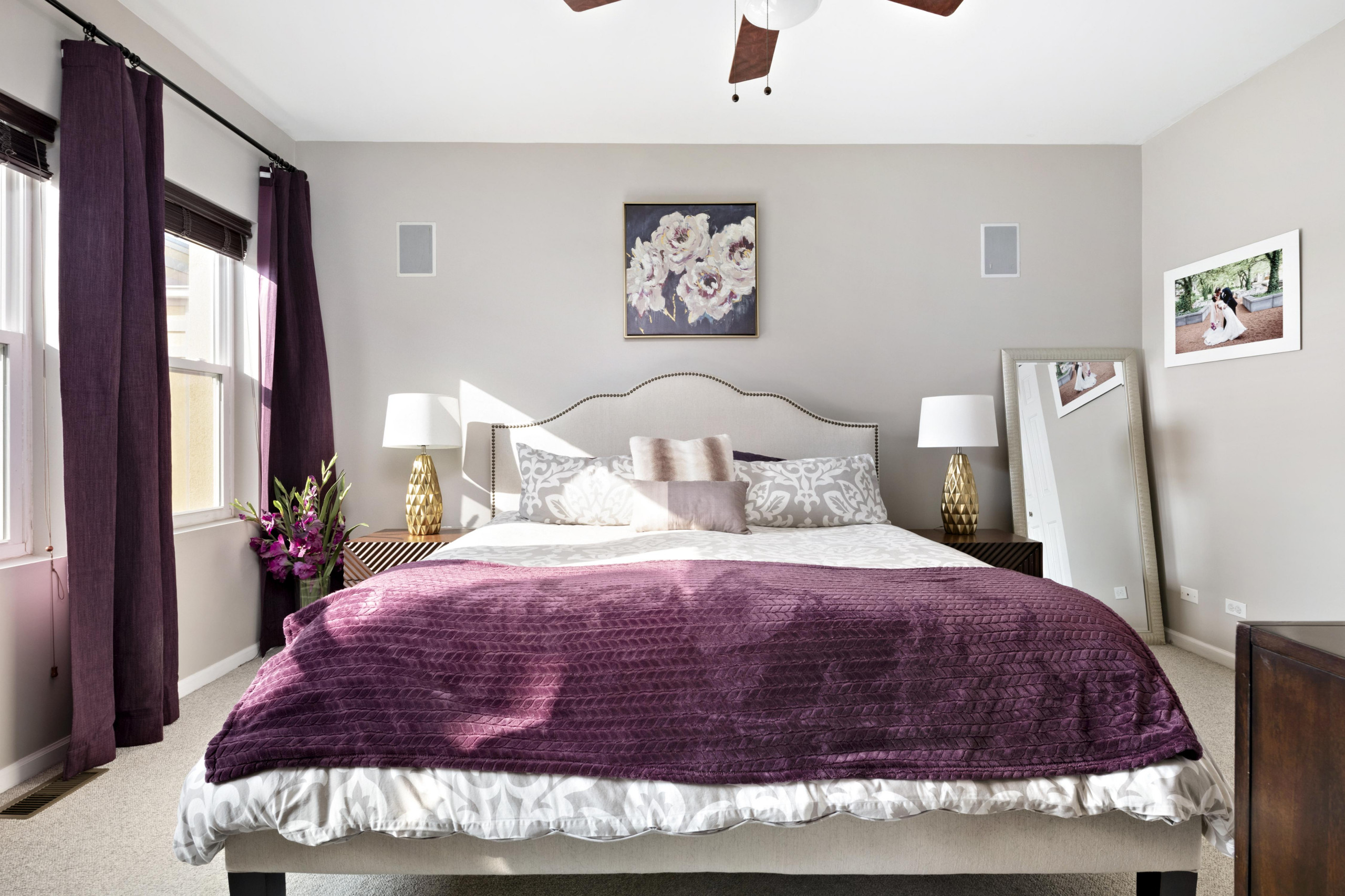 Дизайн спальни. Фиолетовый в интерьере.