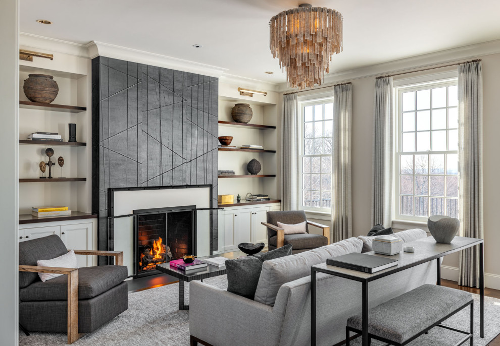 This is an example of a transitional family room in New York.