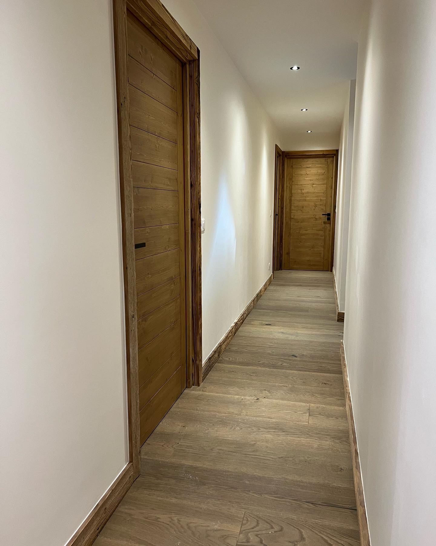 AGENCEMENT INTERIEUR CHALET DE MONTAGNE