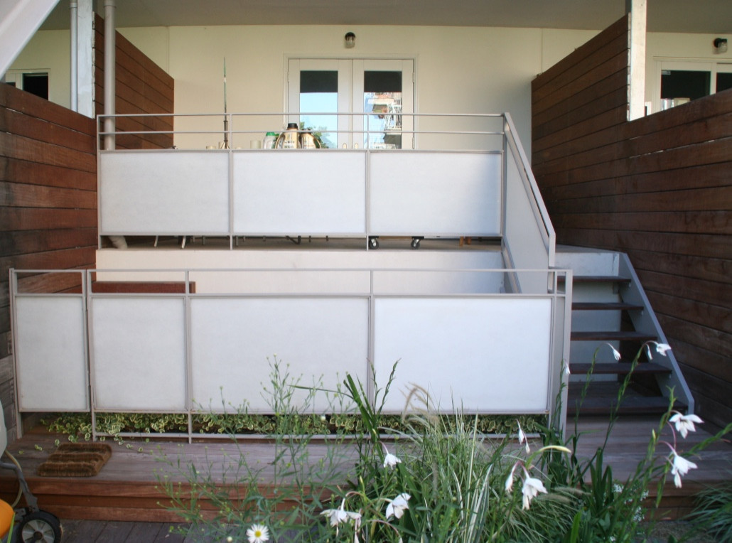 Narrow Townhouse Garden