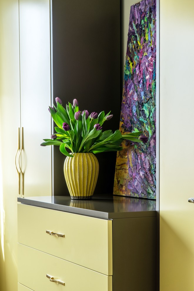 Яркая квартира в Москве