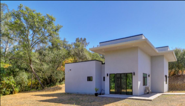 Additional dwelling unit