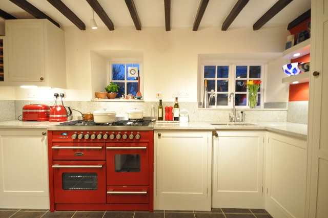 Hand painted shaker Kitchen traditional-kitchen