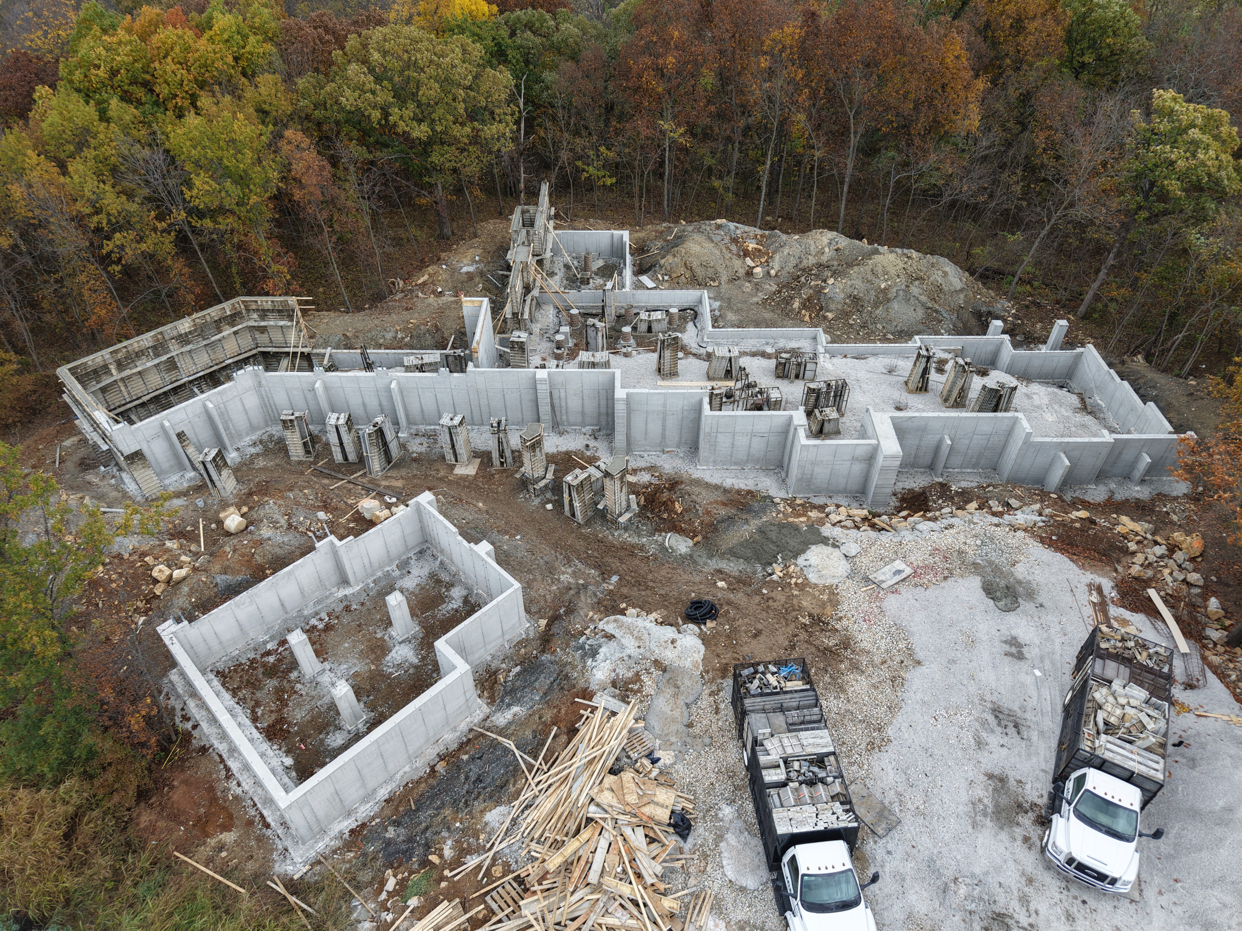 Loch Lloyd Custom Build