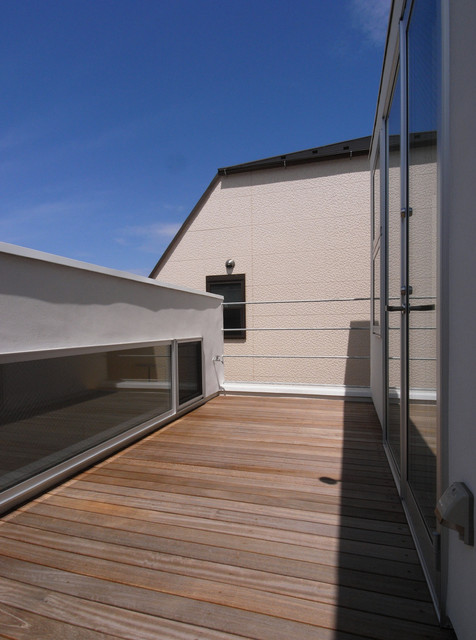 Ougi House/扇の家 nordico-porche