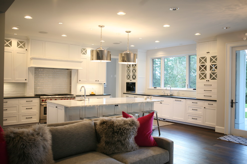 Transitional home design photo in Seattle