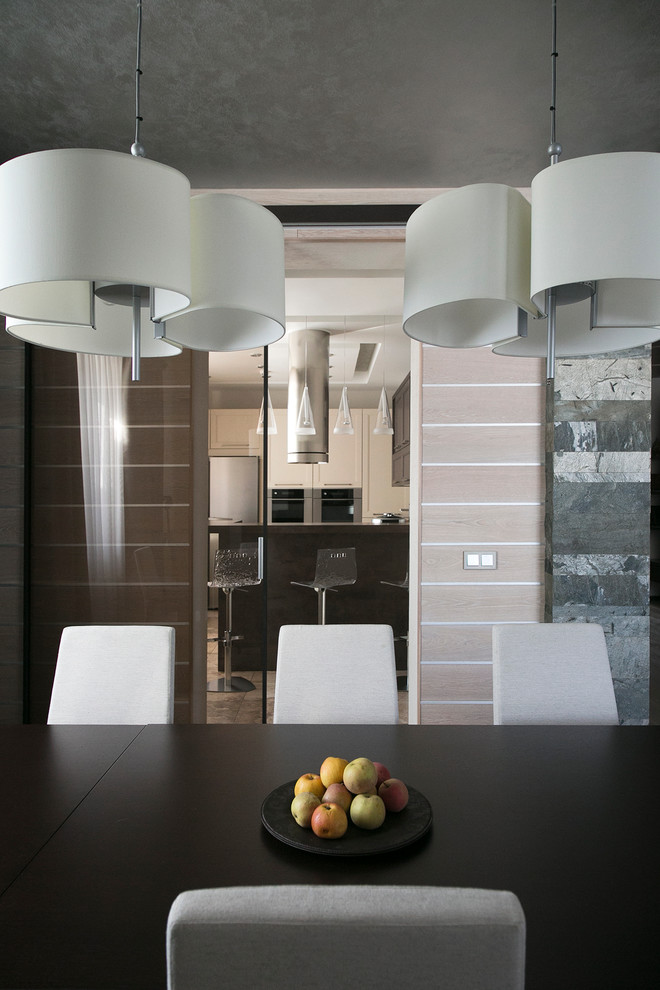 Интерьер загородного дома в поселке Гринфилд