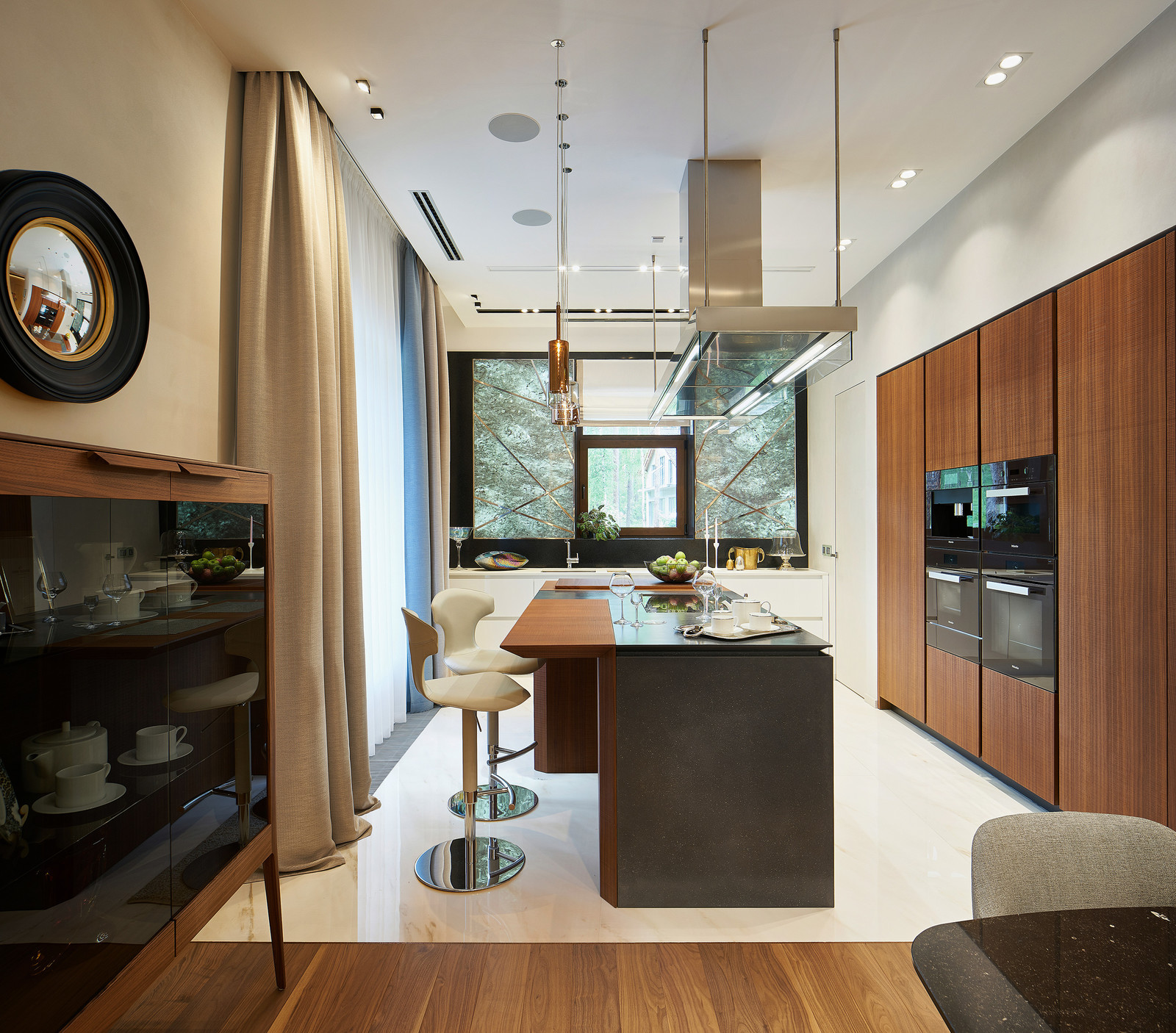 Дом в сосновом бору | House for a large family in a pine forest