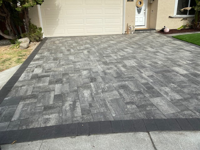 Play Area & Pavers