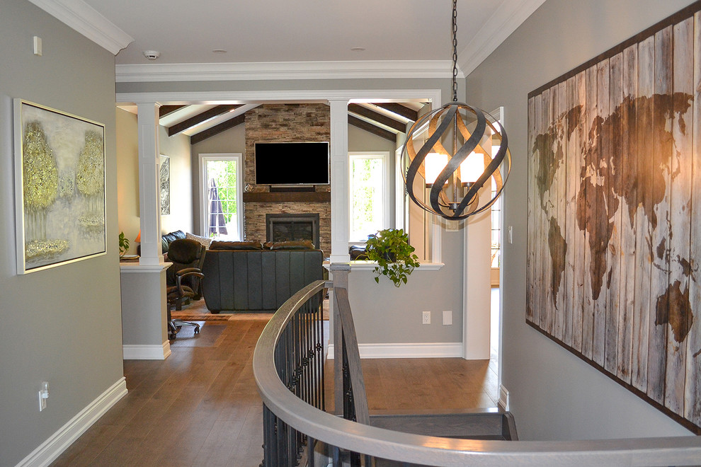 Example of a transitional hallway design in Toronto