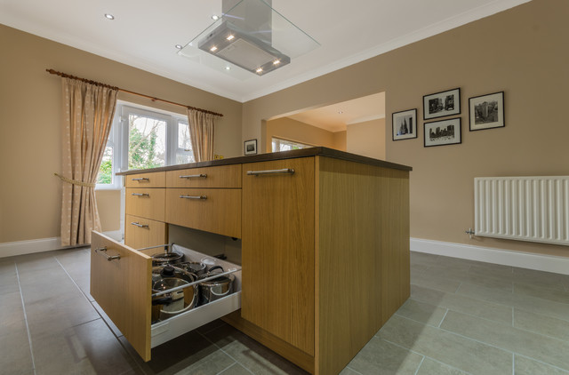 Cheshire Kitchen Installations contemporary-koek