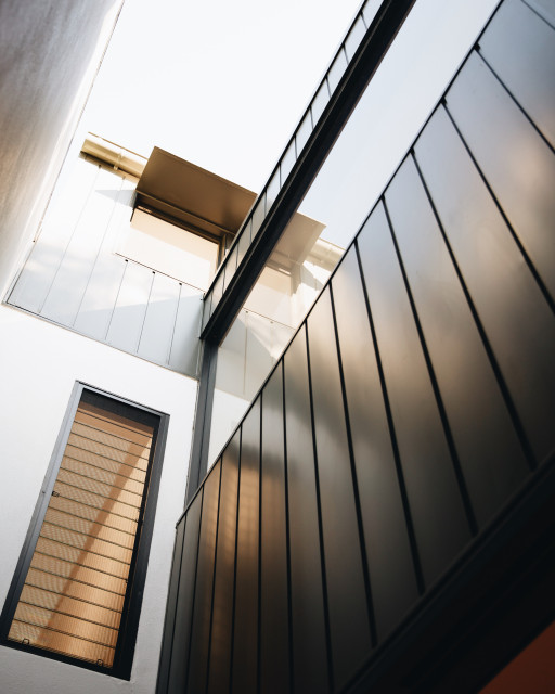Alexandria House contemporain-facade