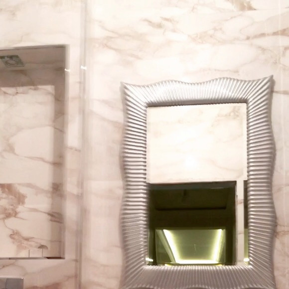 a47baa3a-1cf5-43af-8055-b710b67f62cd.mp4