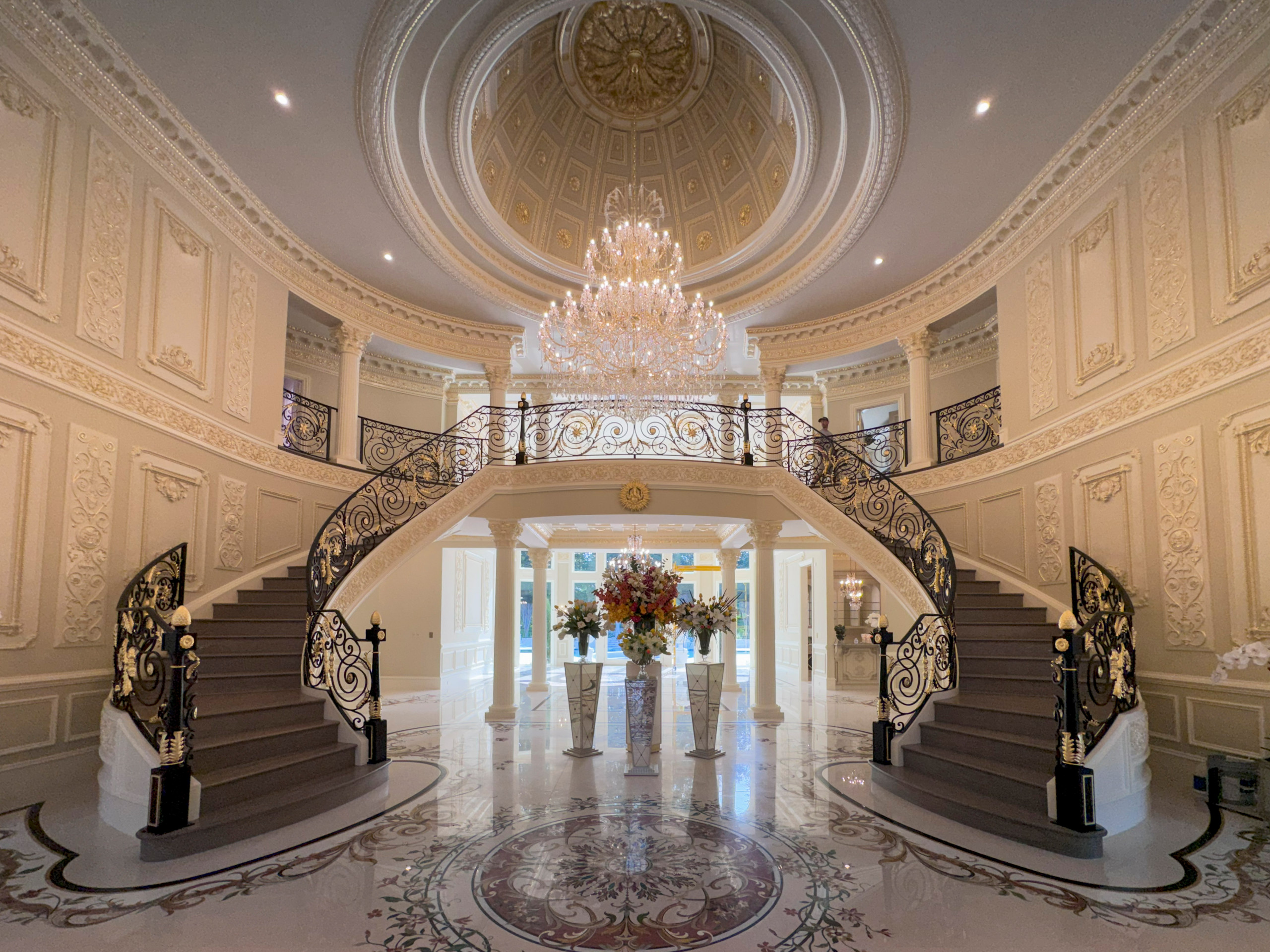 135_Vibrant Staircase with Touch of Historic Grandeur, Great Falls, VA 22066