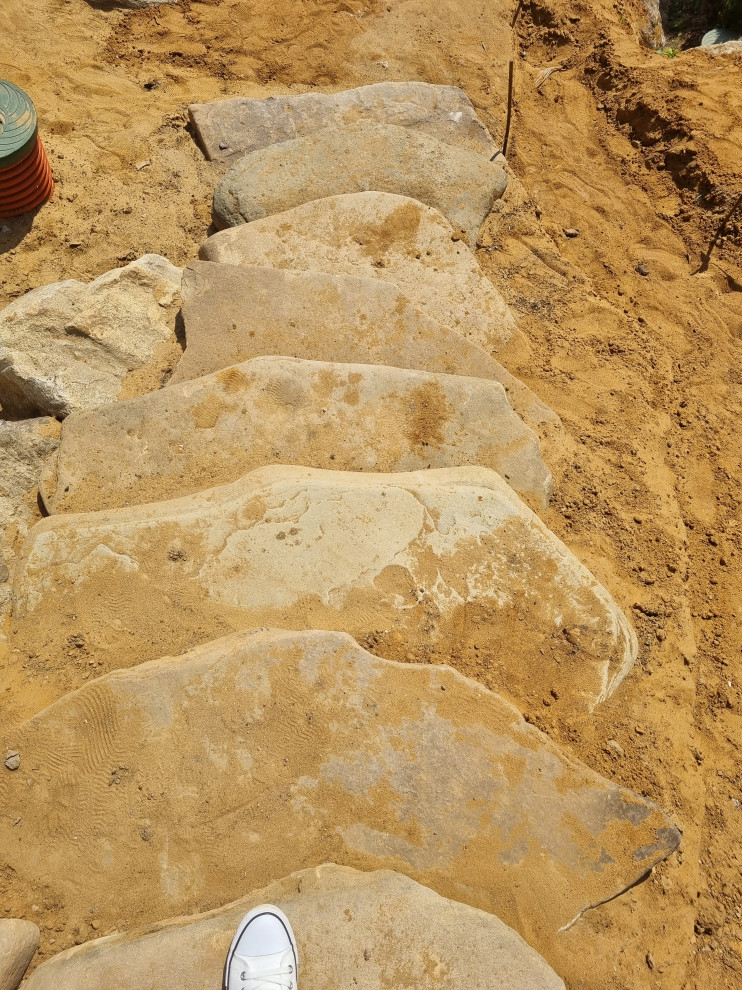 В работе 2023 и старше