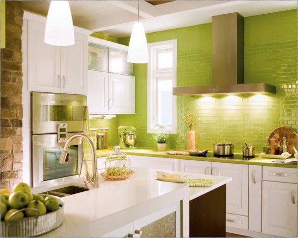 Inspiration for a mid-sized contemporary u-shaped eat-in kitchen in Other with an undermount sink, shaker cabinets, dark wood cabinets, concrete benchtops, green splashback, glass tile splashback, stainless steel appliances, linoleum floors, with island and beige floor.