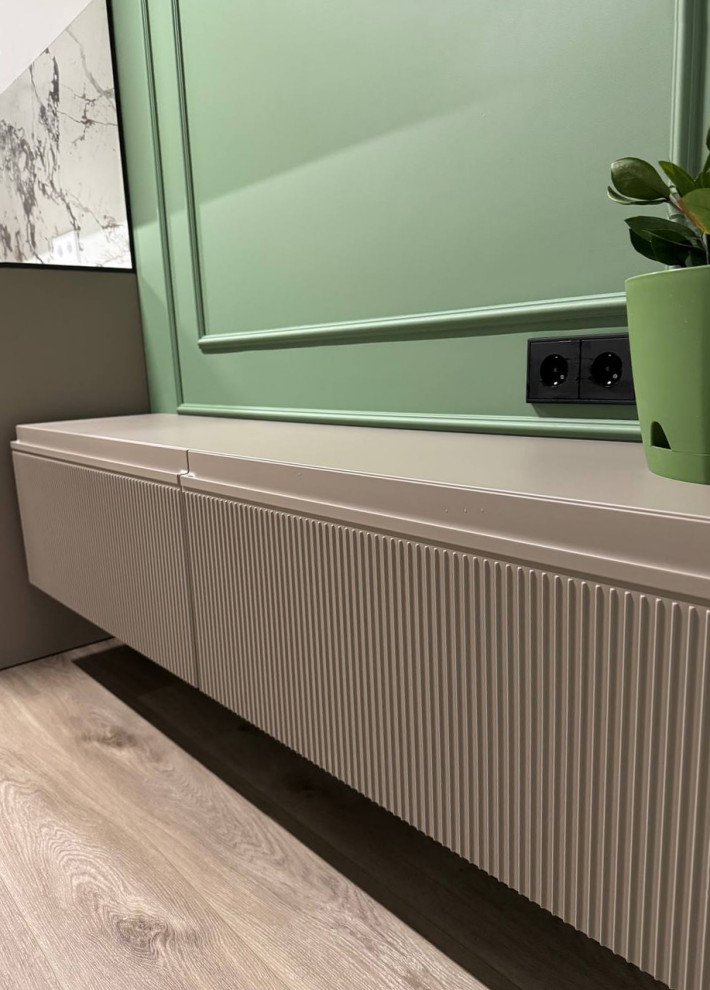 Тумбы и комоды