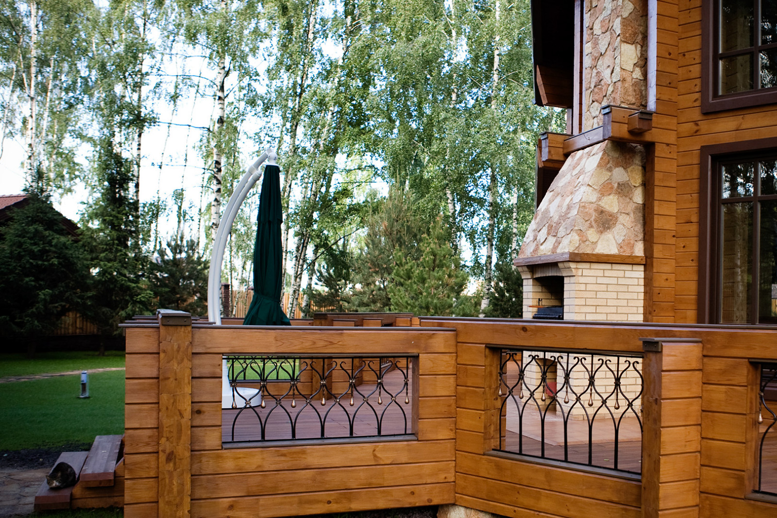 Терраса и дом