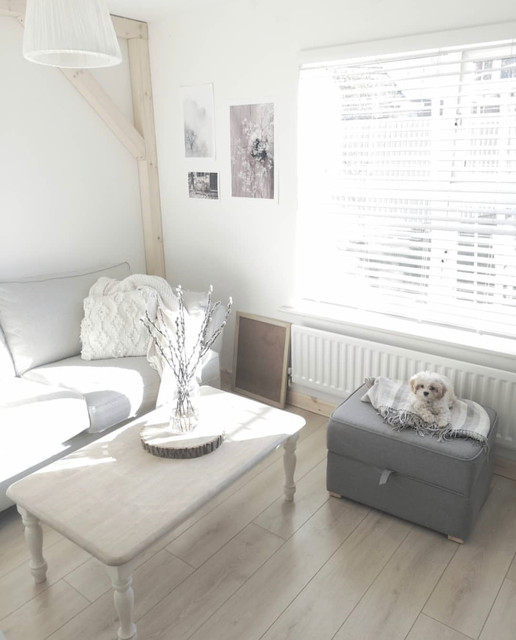 Loft Light Sand Oak Laminate Flooring Other By Direct Wood Houzz Uk - Sand Oak Laminate Flooring
