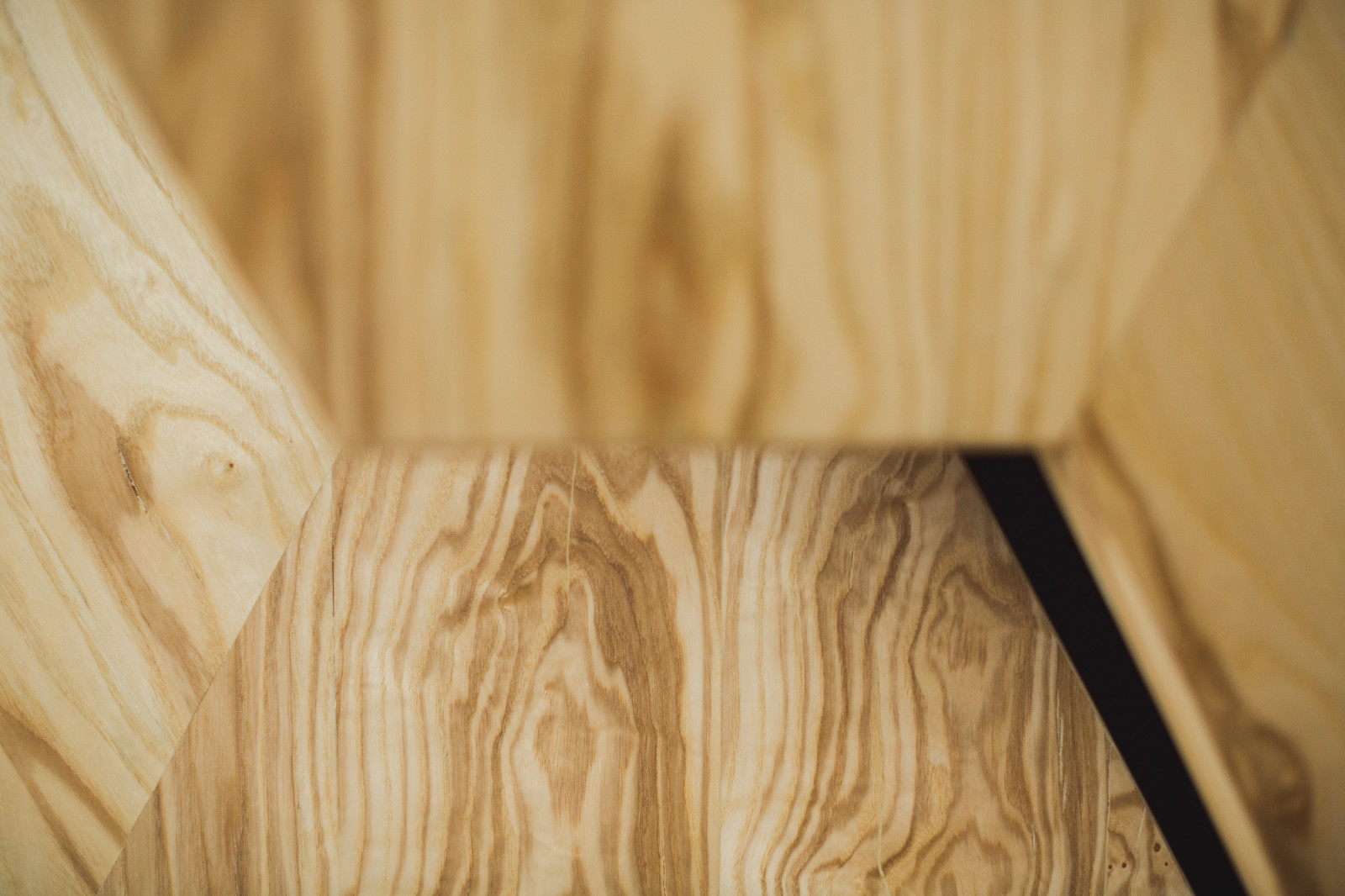 Комод и Стол