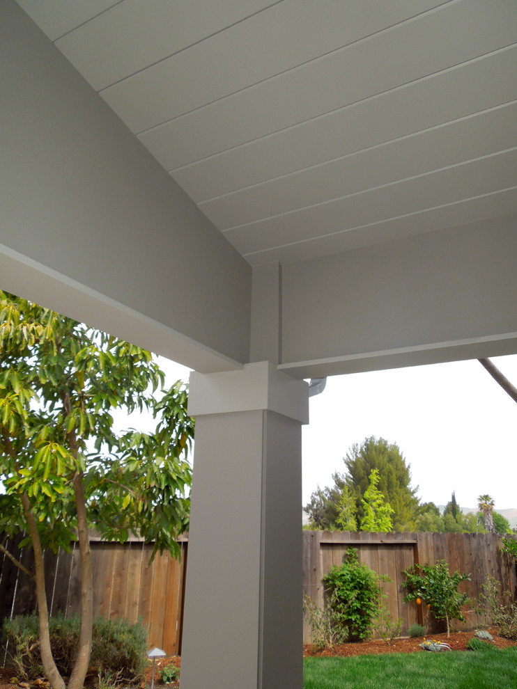 Overhead Structure / Covered Porch