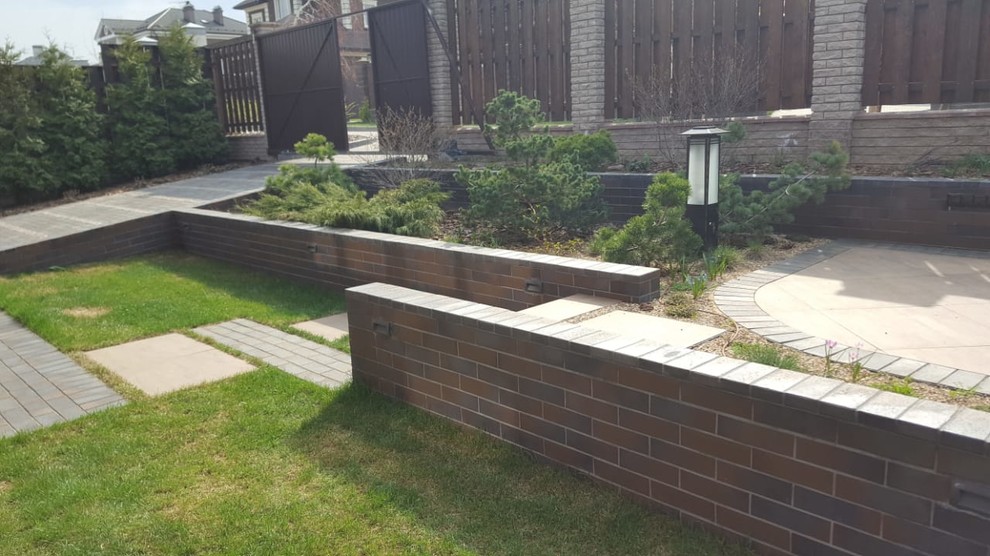 Александрово. Первый год жизни