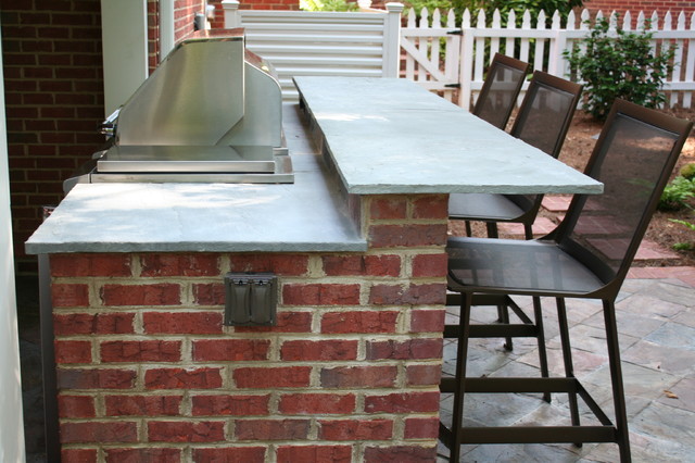 Buckhead Brick Outdoor Kitchen And Raised Bar Traditional