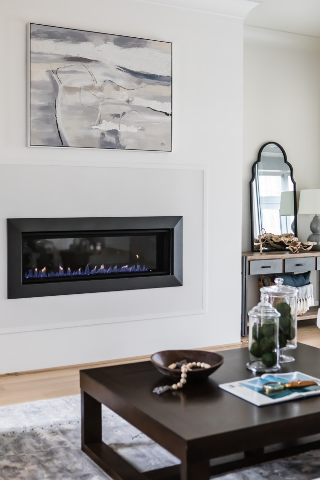 Inspiration for a transitional home design remodel in Raleigh