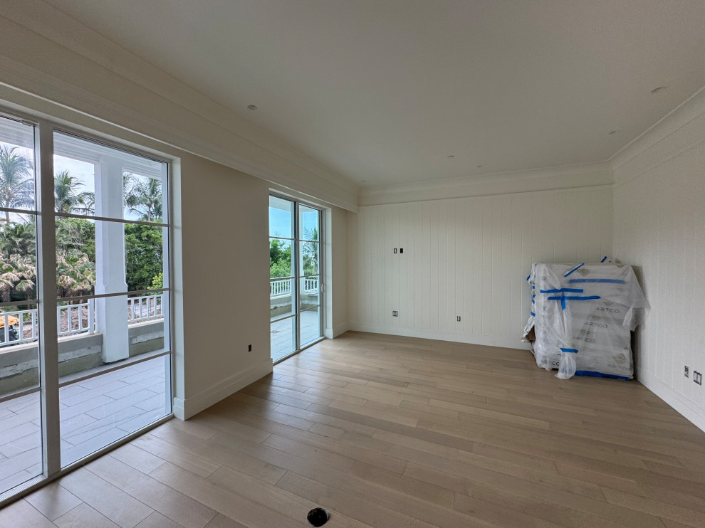 NF301 - Naples Beach Club