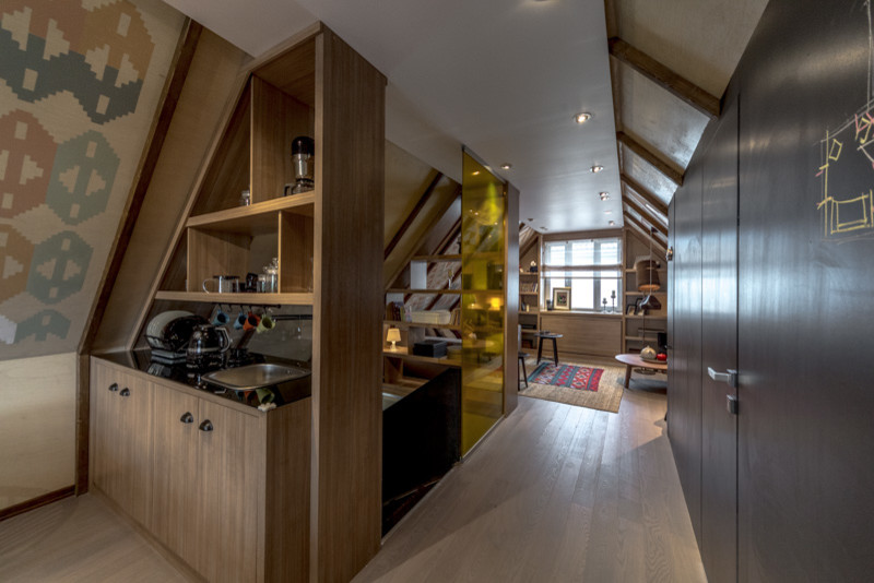 МАНСАРДА В КОВРАХ