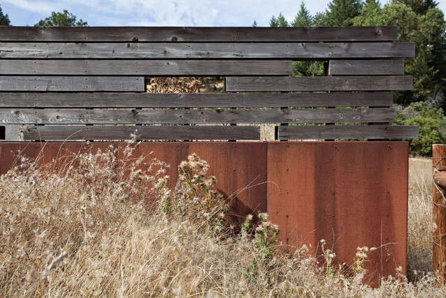 Willits Compound contemporaneo-facciata