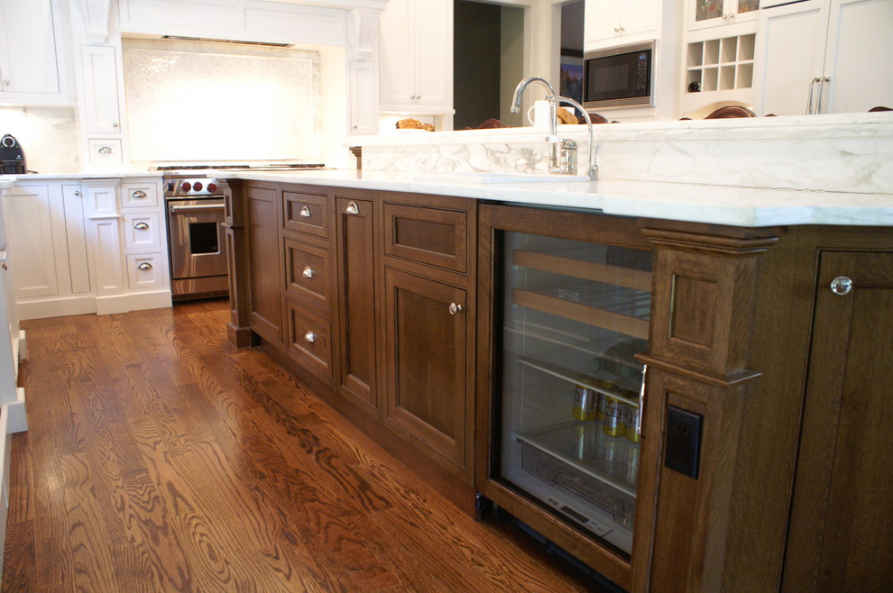 Photo of a classic kitchen in New York.