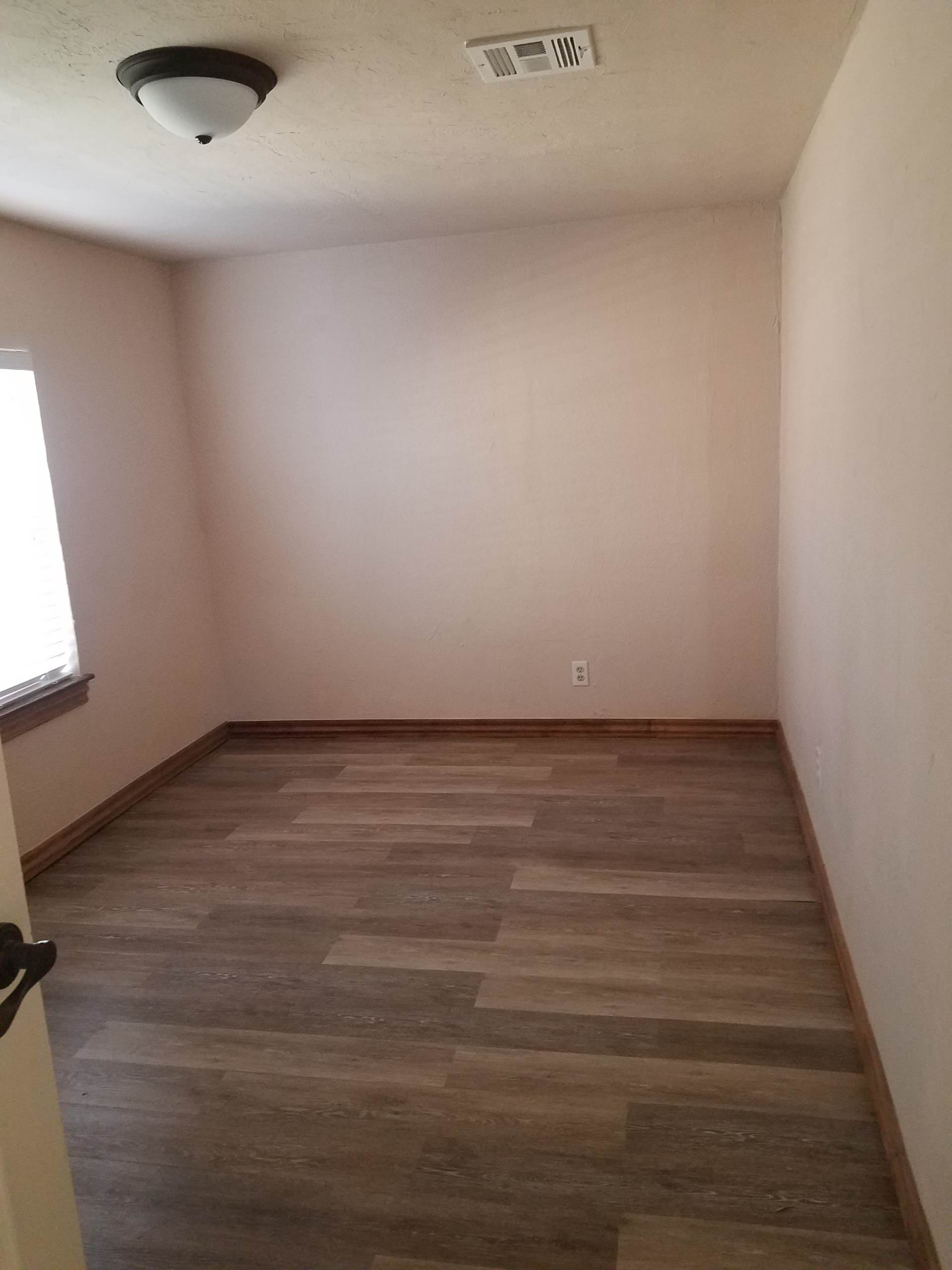 Laminate flooring