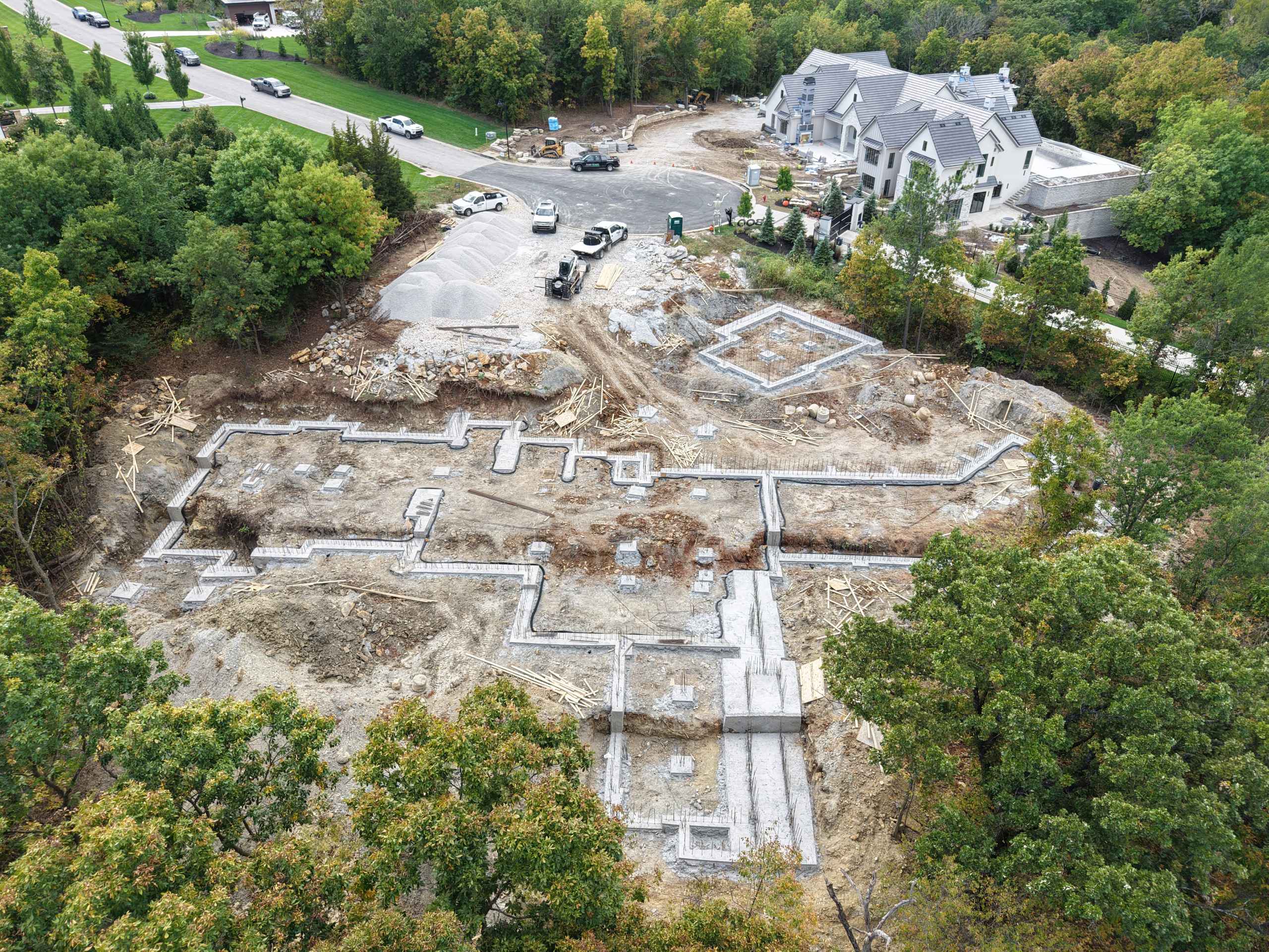 Loch Lloyd Custom Build