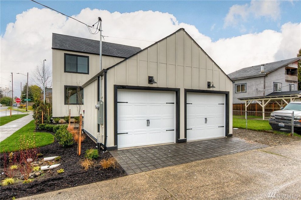 West Seattle Modern Farmhouse