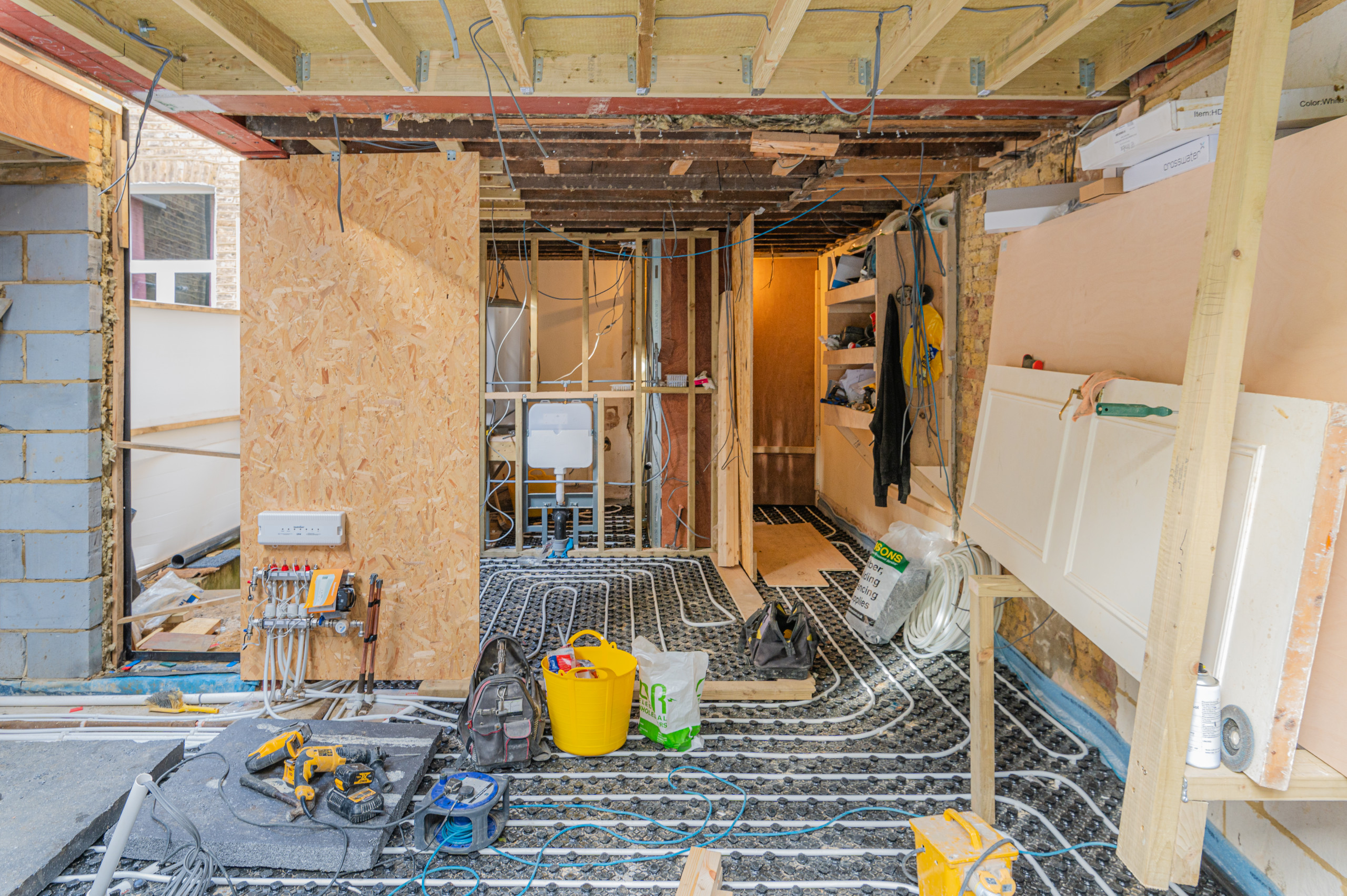 Room Tour: A Flexible Layout Maximises a Modest Extension | Houzz UK