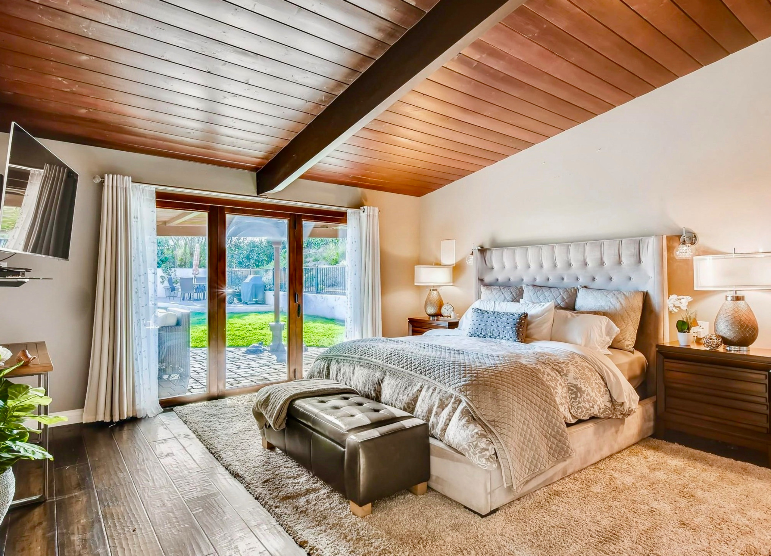 Home staging - luxury San Diego view property