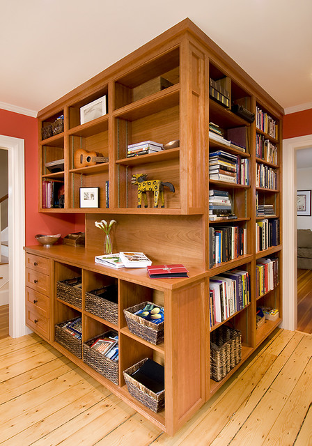 LIbrary/Office/Front Stairs klassisch-arbeitszimmer