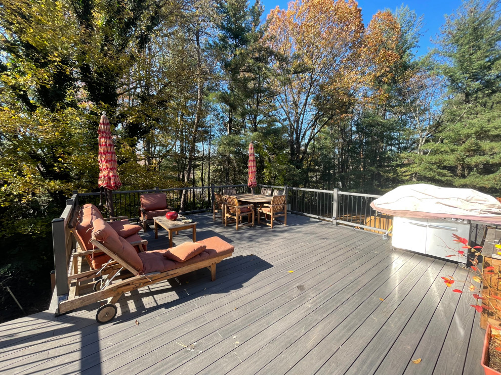 Composite deck boards replacement