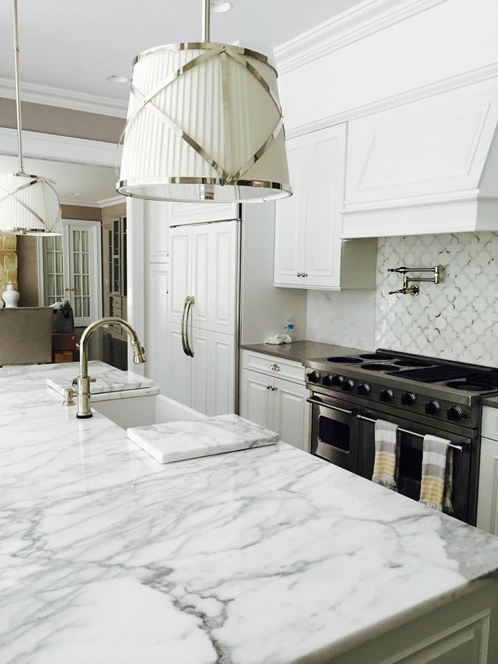 Example of a transitional kitchen design in New York