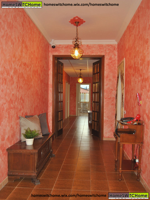 Home Staging Reggio Emilia - DOPO traditional-hallway-and-landing