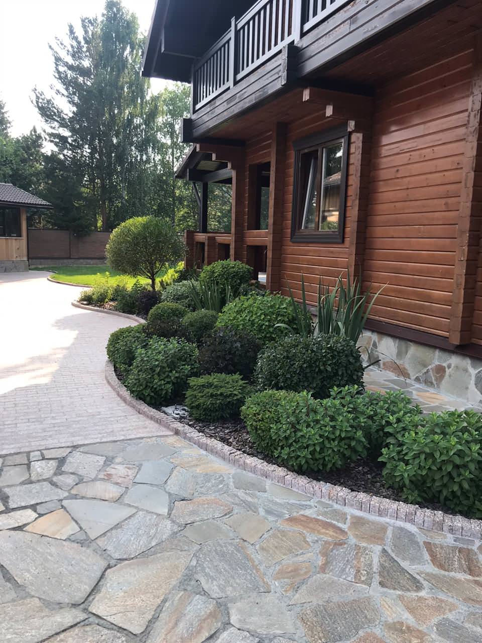 Малоуходный сад