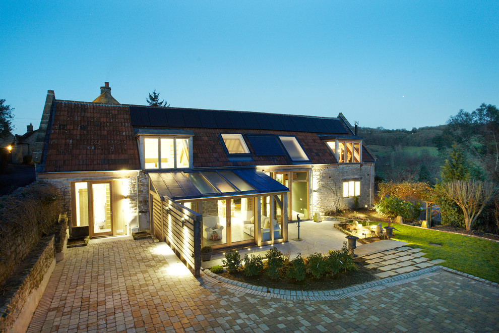 Inspiration for a medium sized contemporary home in Wiltshire.