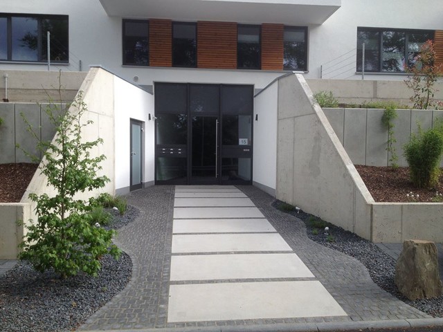 Naturstein contemporary-entre
