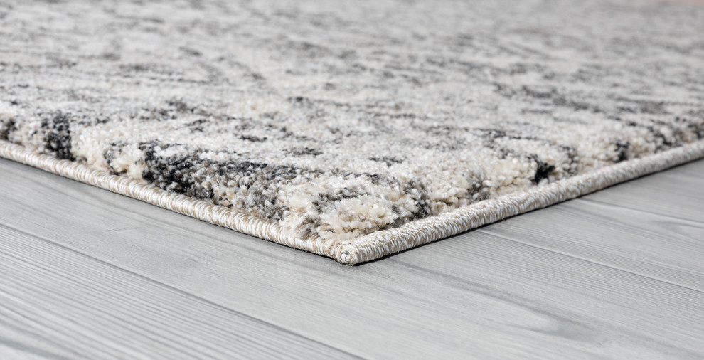 United Weavers Serenity Vision Cream Area Rug 5'3x7'2 Mediterranean