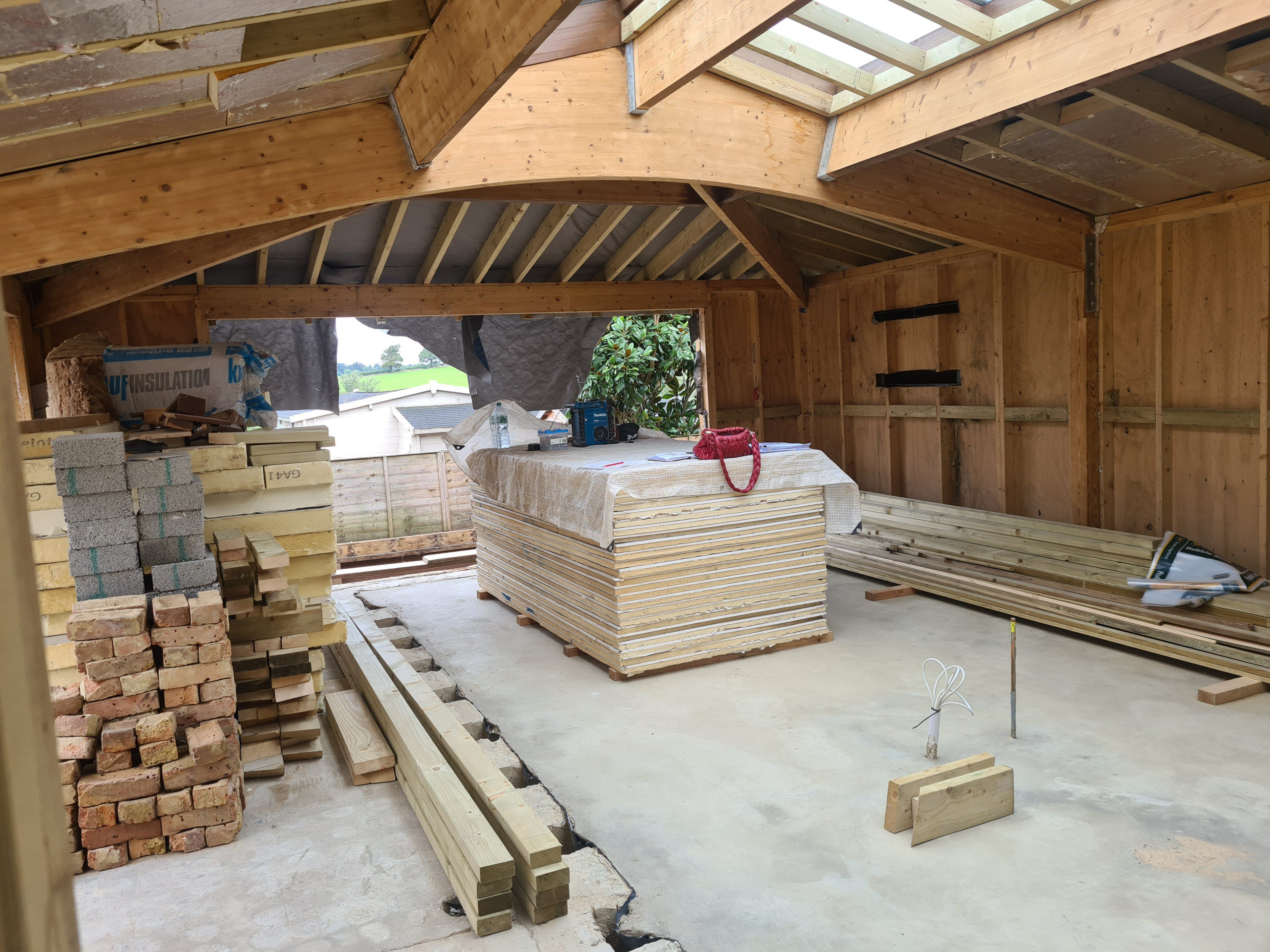 POOL HOUSE CONVERSIONS TO BACHELOR PAD